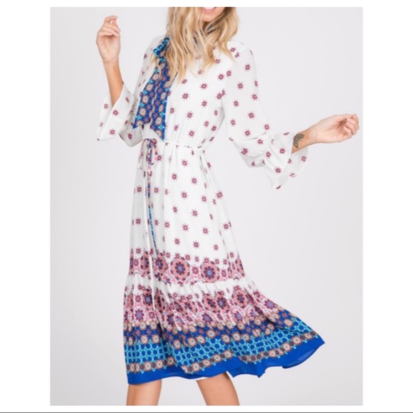 Dresses & Skirts - ✨LAST ONE ✨Bohemian chic gorgeous midi dress